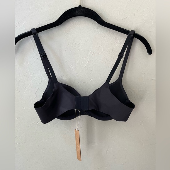 🖤SKIMS ULTIMATE TEARDROP PUSH UP PLUNGE BRA IN ONYX 36A - Picture 7 of 8
